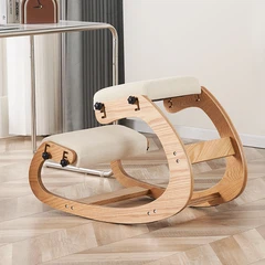 ひざまずくオフィスチェア